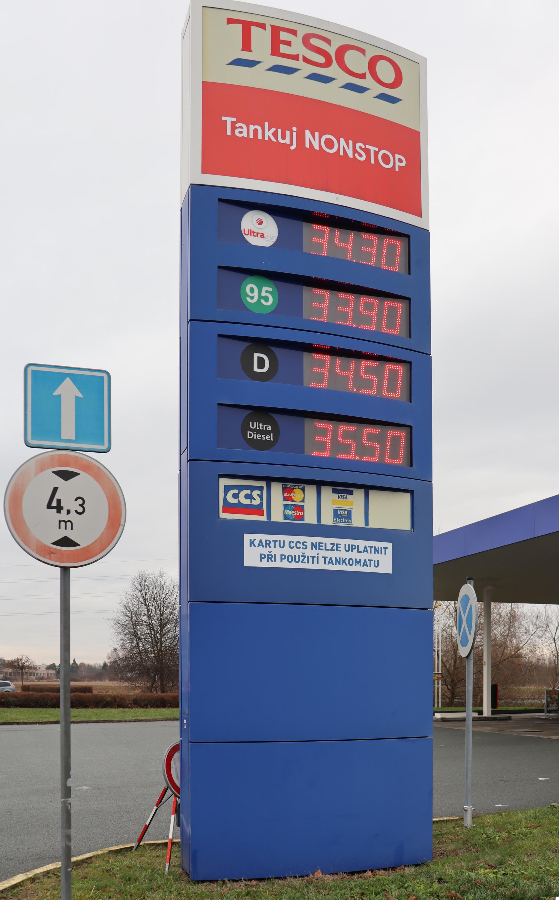 Tesco Čerpací stanice foto 6