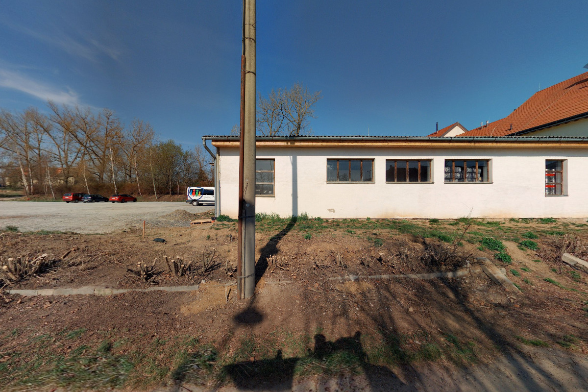 Nabíjecí stanice Panský dvůr Telč foto 5