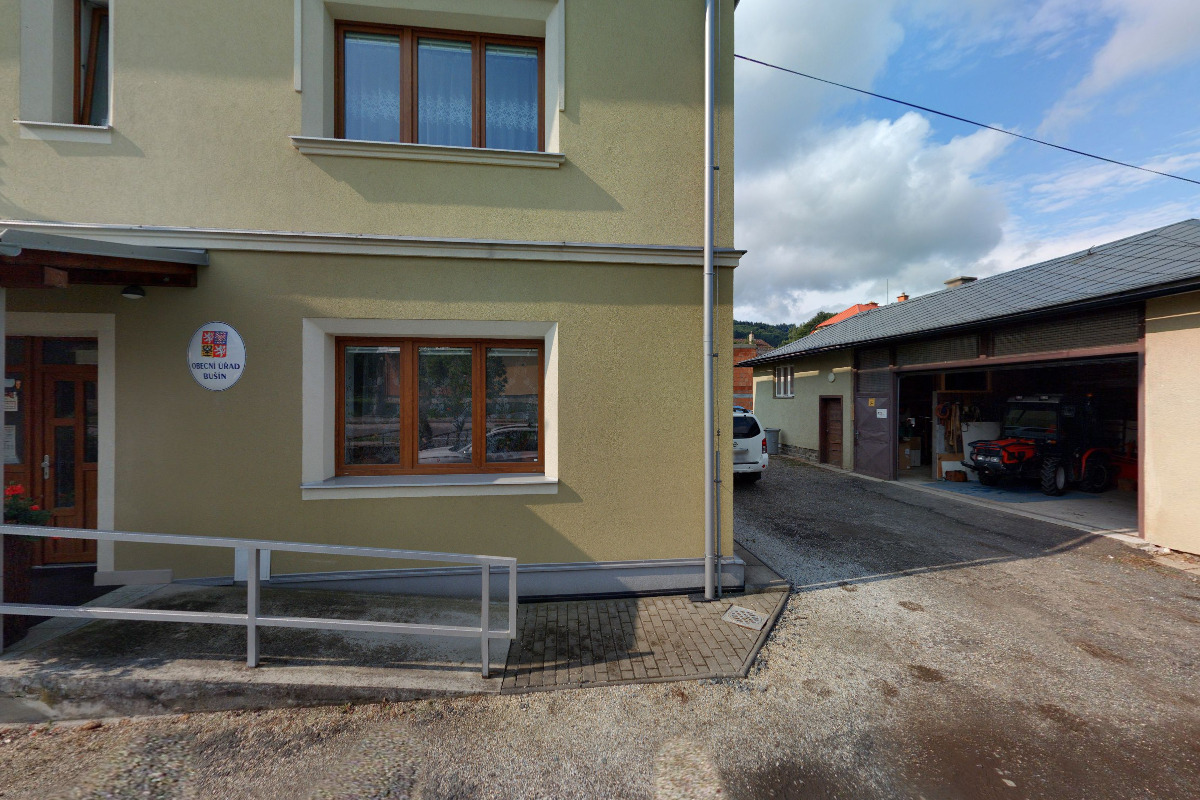 Yvona Švédová - porodní asistentka