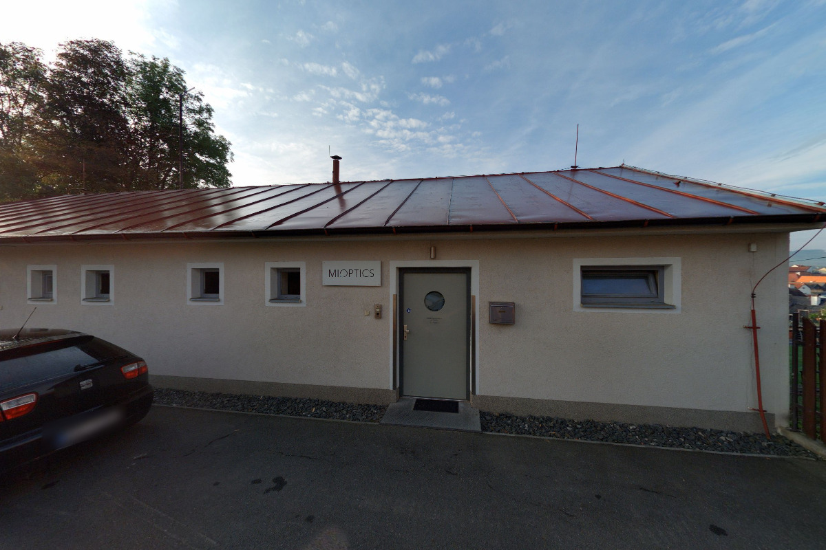 MI.OPTICS s.r.o.