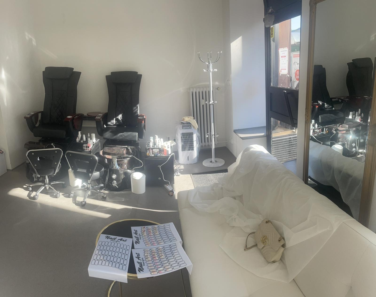 MGZ Nails and Beauty foto 3