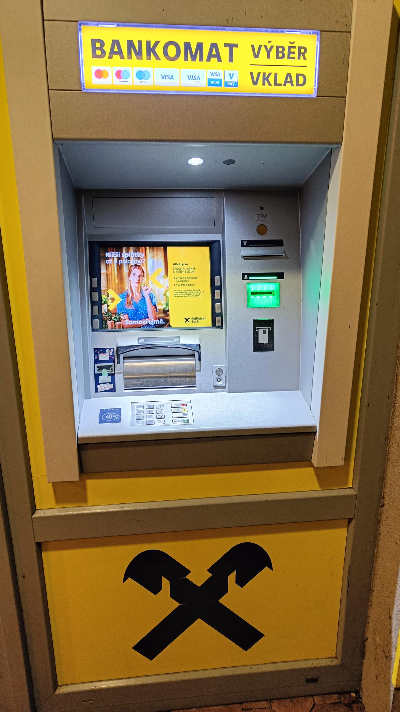 Raiffeisenbank - pobočka foto 2