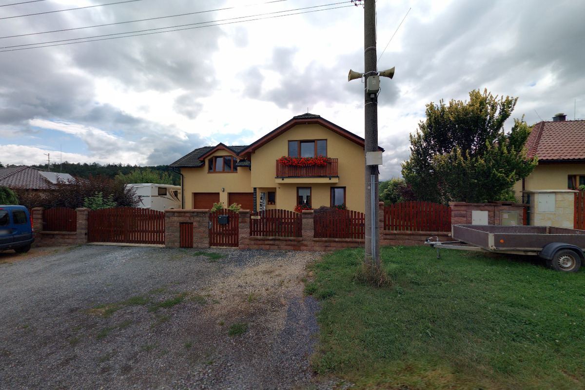 IPOS Fasády - Radek Holý foto 2