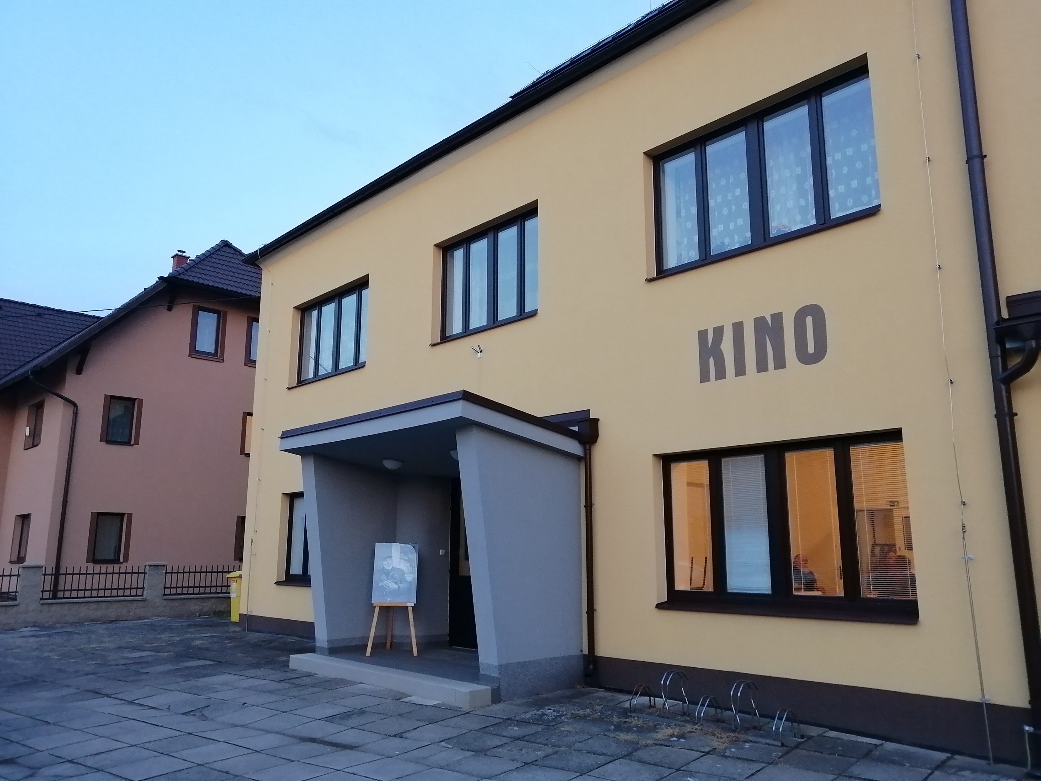 Kino Kruh foto 2