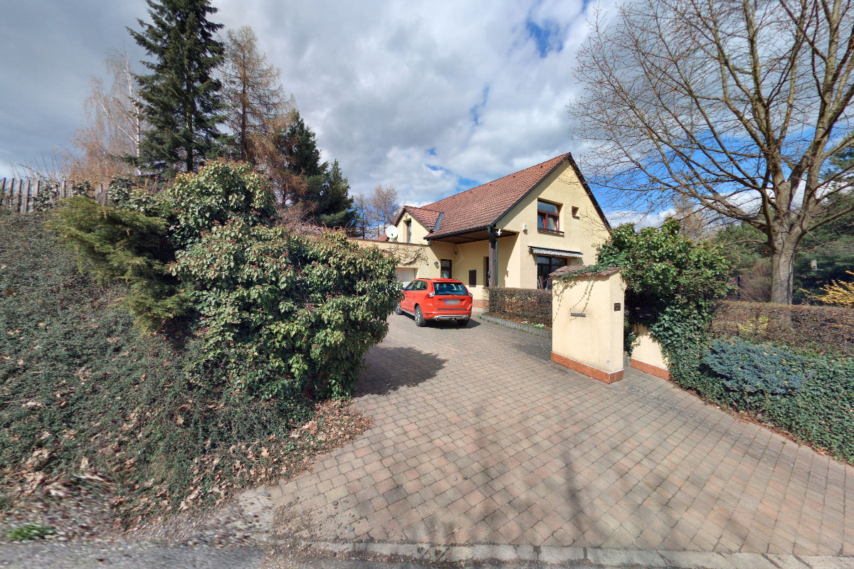 Ing. Dana Ticháčková