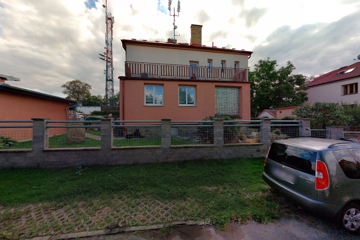 Autoopravna U Helmuta foto 2