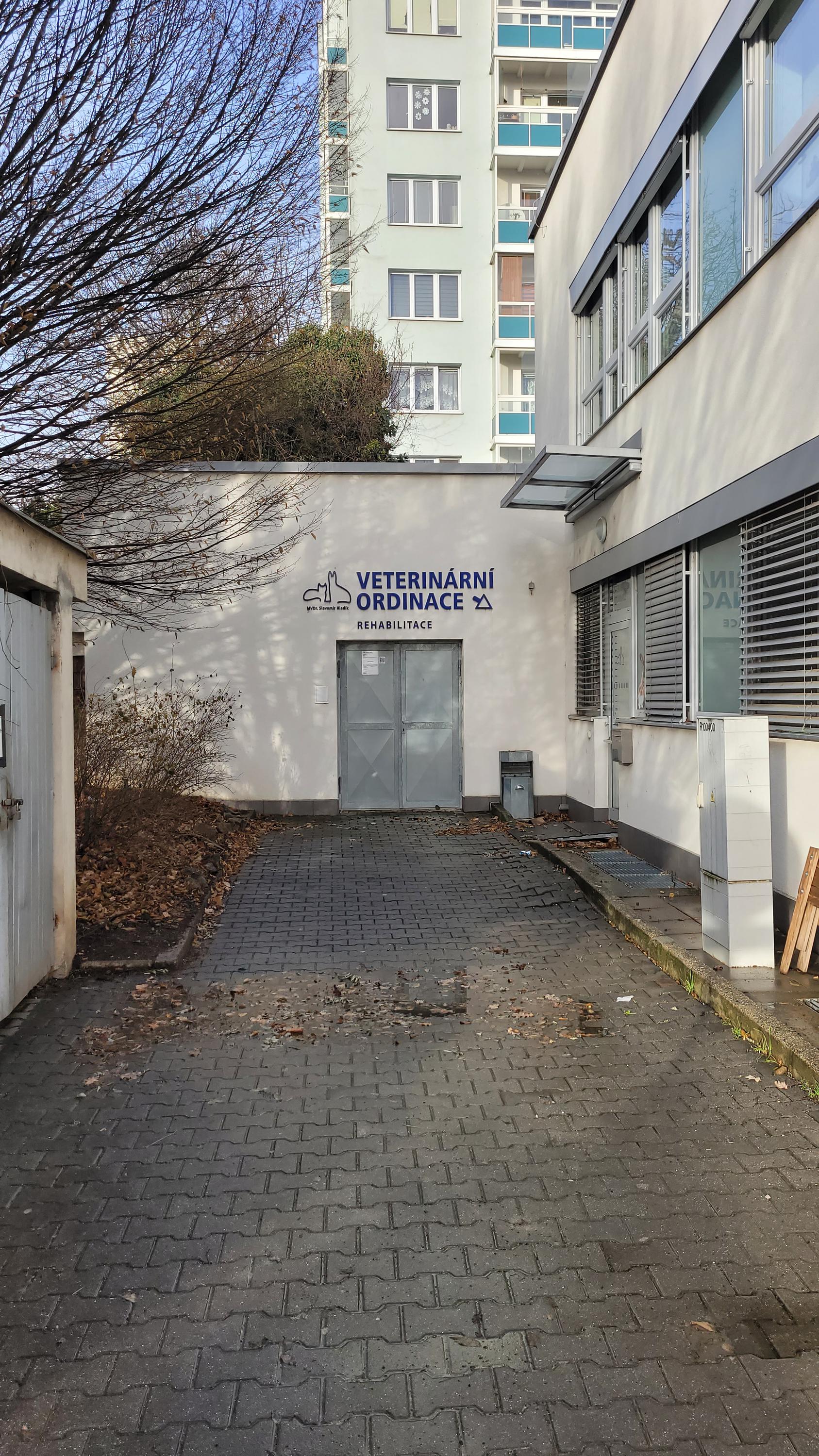 Veterinární ordinace MVDr. Slavomír Hladík foto 2
