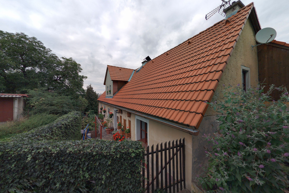 PS CLUB jízdárna SLAVOŇOV