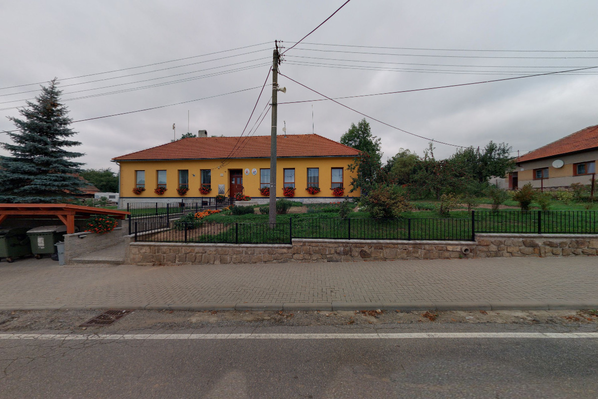 Horní Radslavice - obecní úřad foto 1
