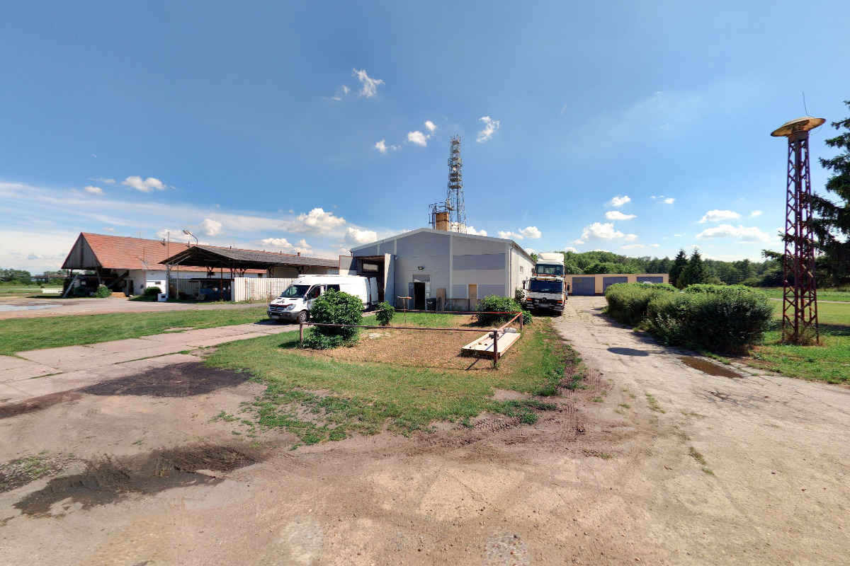 Vestavby Vaněk - půjčovna karavanů