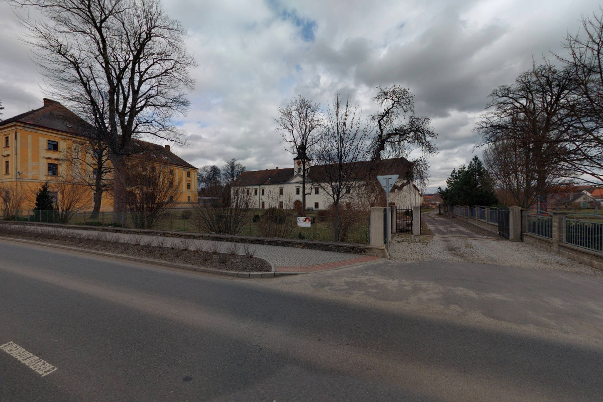 Kadeřnice Olga Lysá Dvořáková foto 1