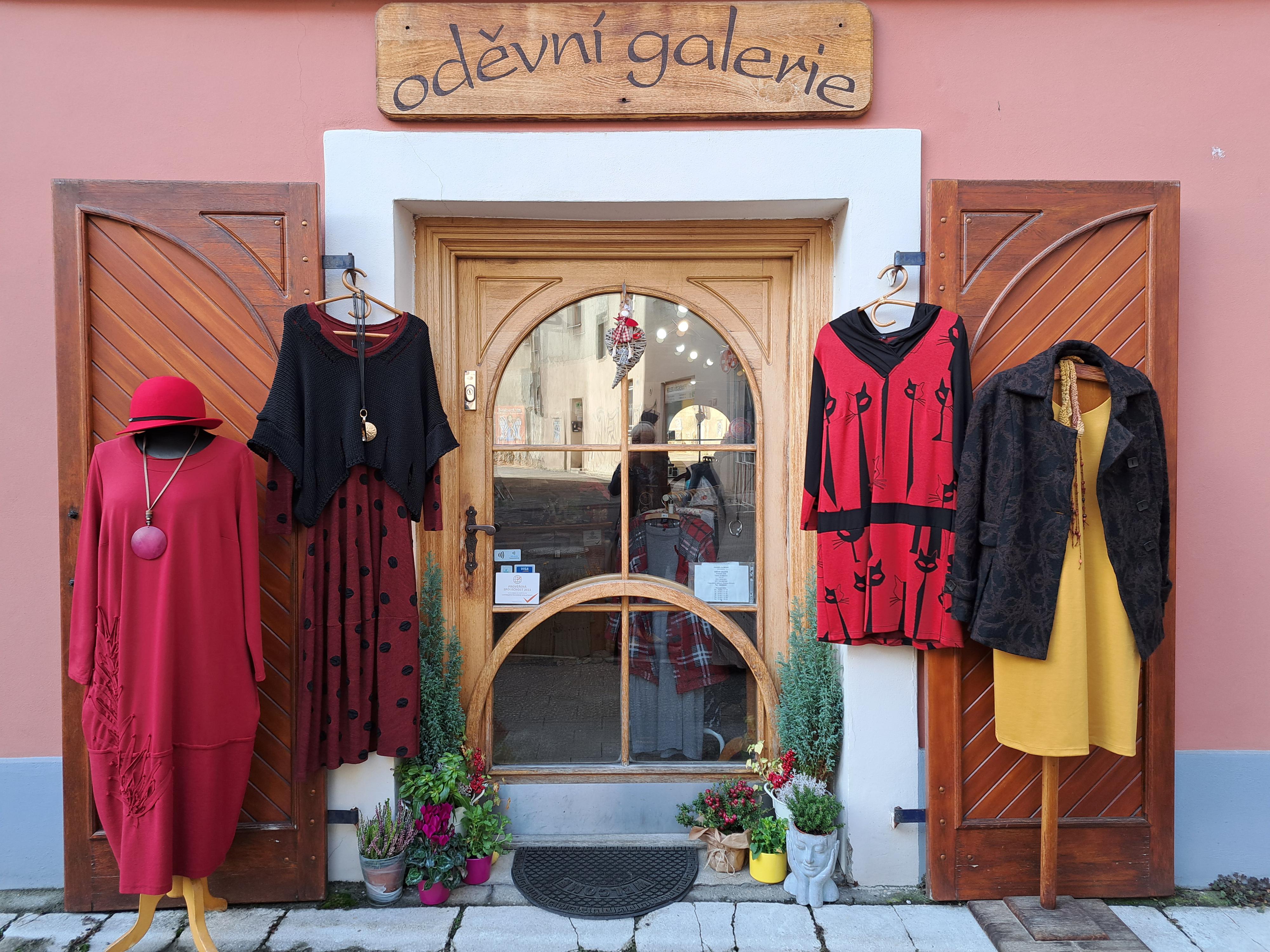 Oděvní galerie foto 6