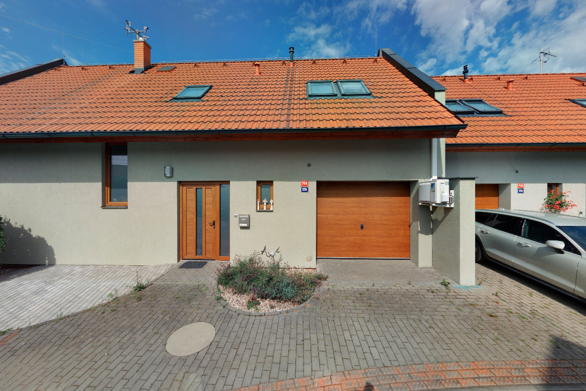 HRADECKÝ MAJORDOM, nadační fond