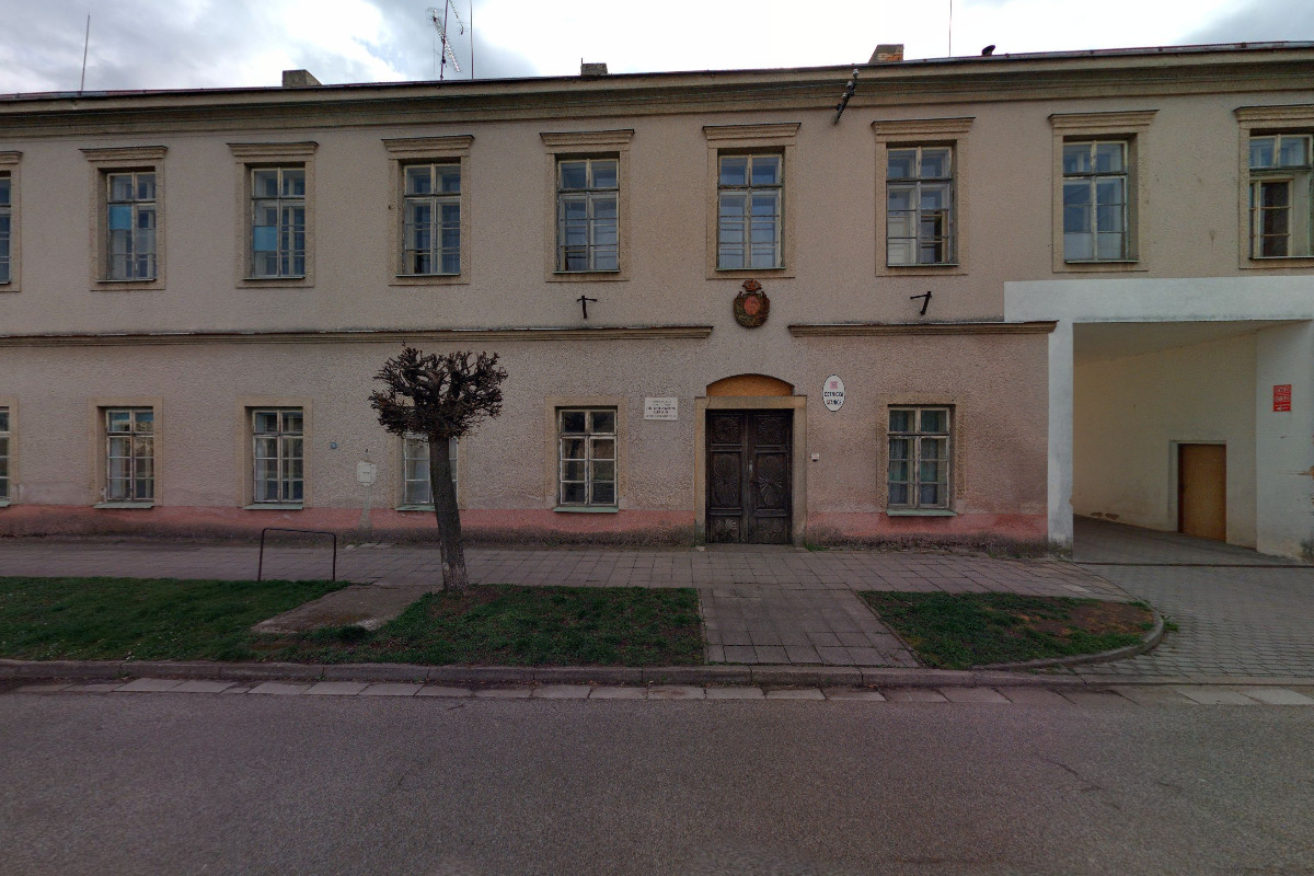 Četnická stanice Chlumec nad Cidlinou foto 5