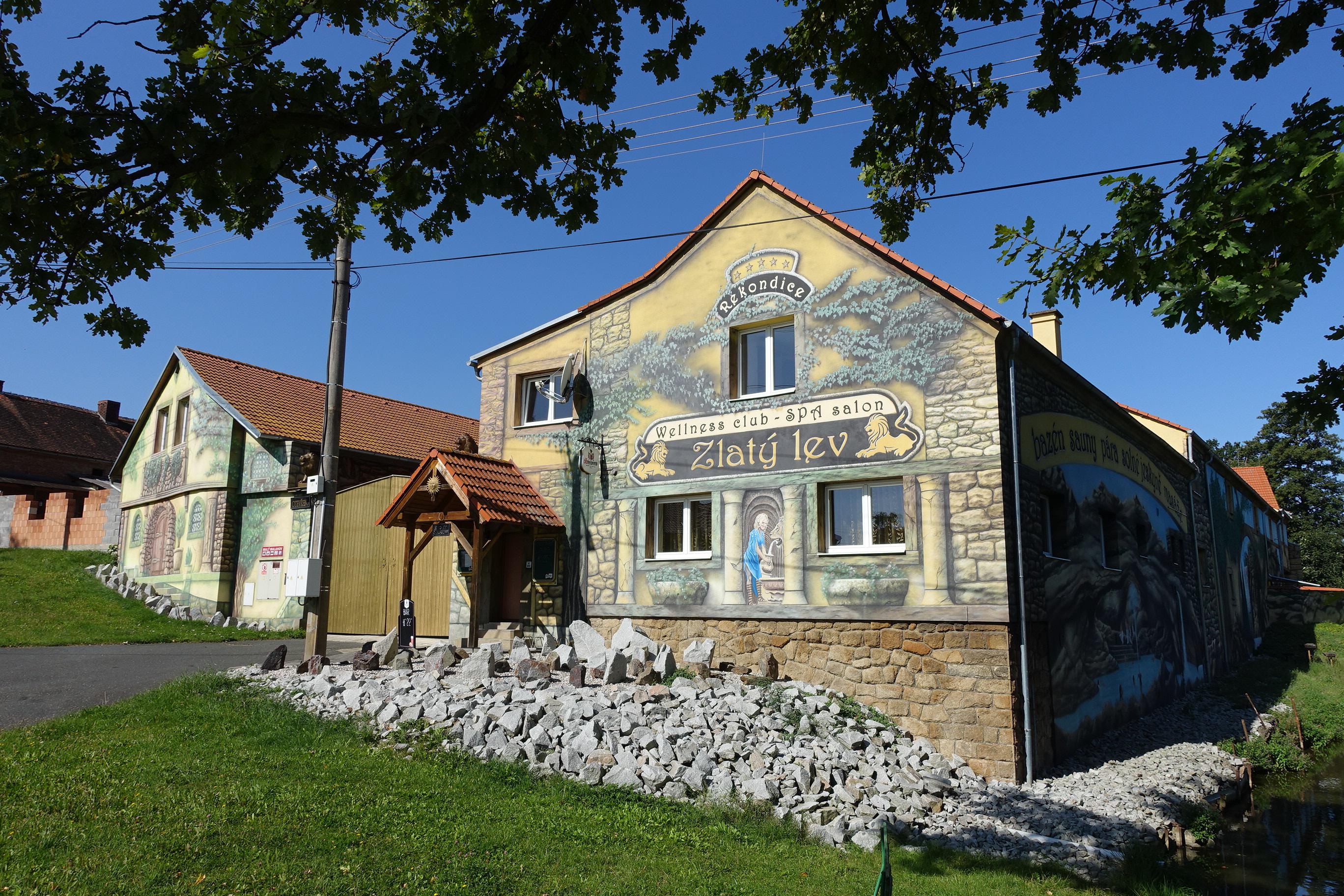 Restaurace Zlatý Lev