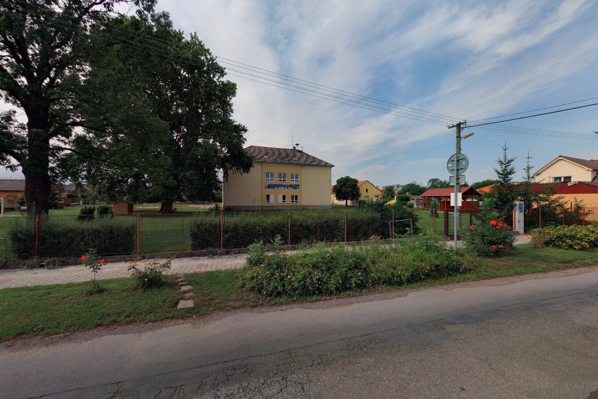 ZŠ Hostín u Vojkovic