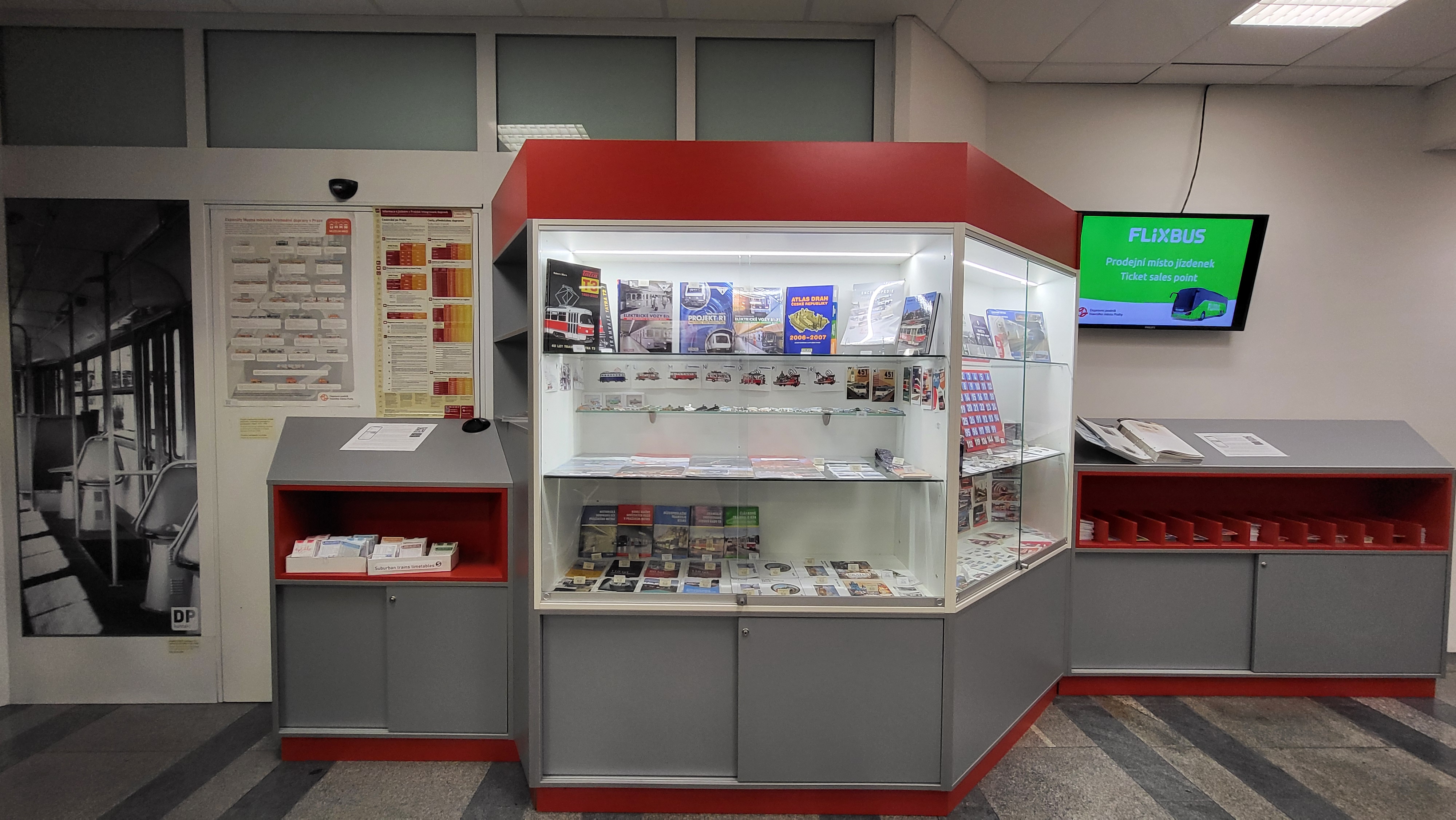 Dopravní podnik hl. m. Prahy – Infocentrum Můstek foto 5
