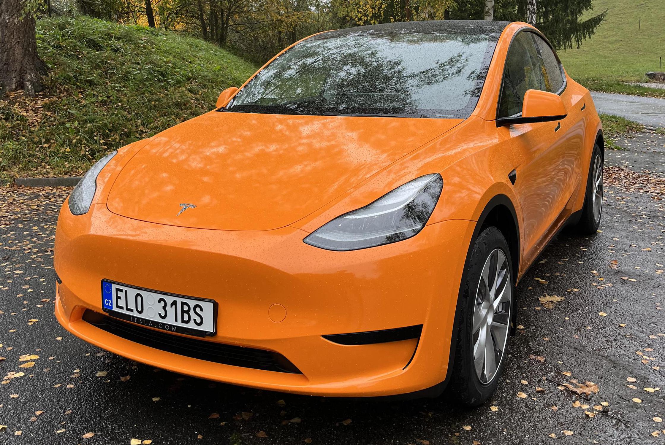 Lepší Kára - Reklamní, barevné a ochranné polepy vozů