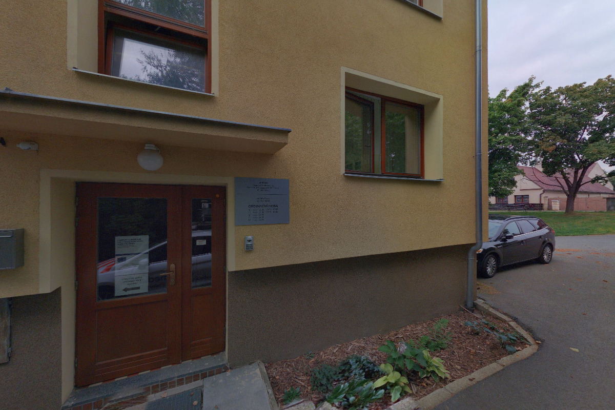 JR Dent s.r.o. foto 2