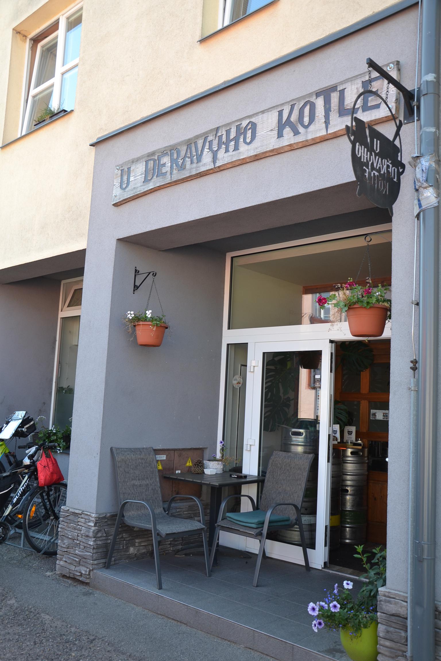 Bistro U Děravýho kotle foto 2