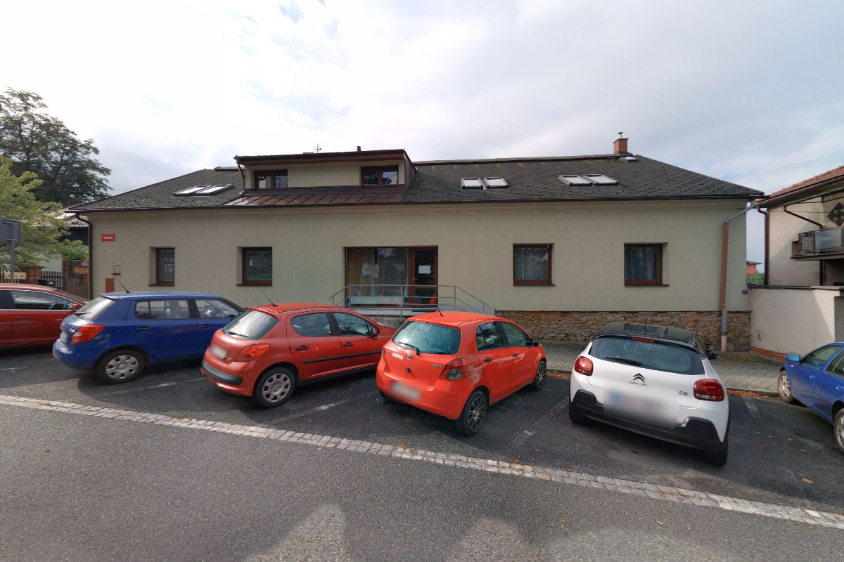 Ozdravné masáže a kineziotaping - Miroslav Duben foto 2