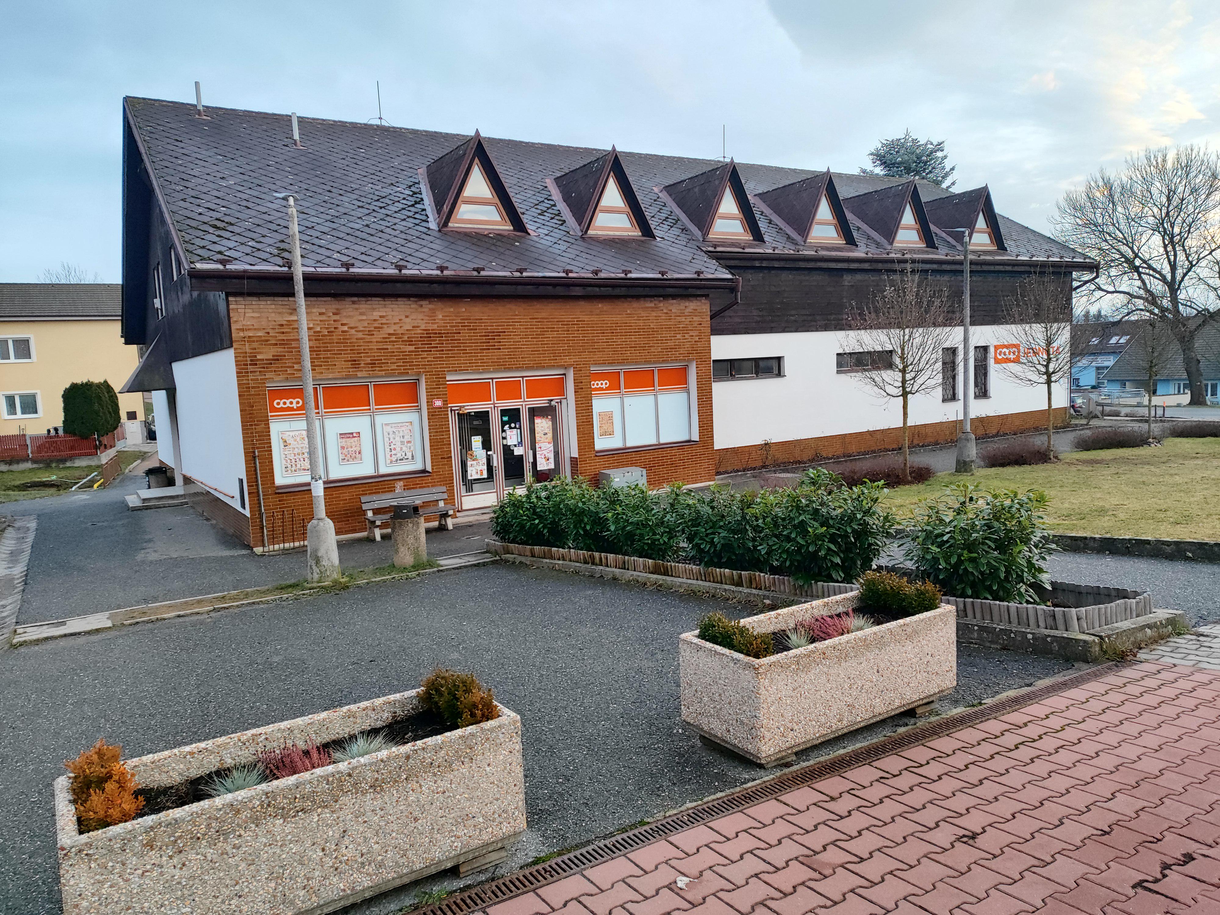 COOP - JEDNOTA, spotřební družstvo Plasy