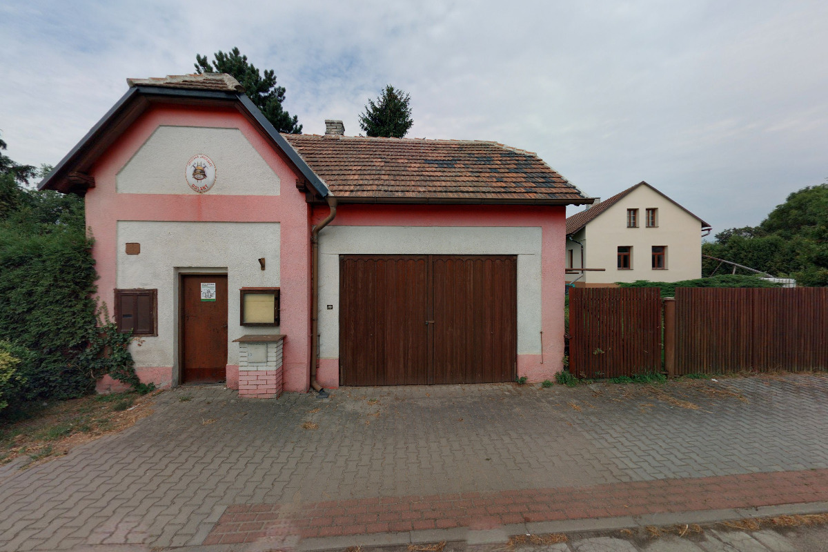 DOSTOS, s.r.o.