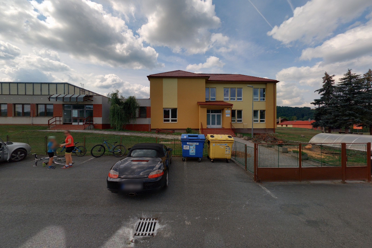 ZŠ a MŠ Roztoky, okres Rakovník foto 4