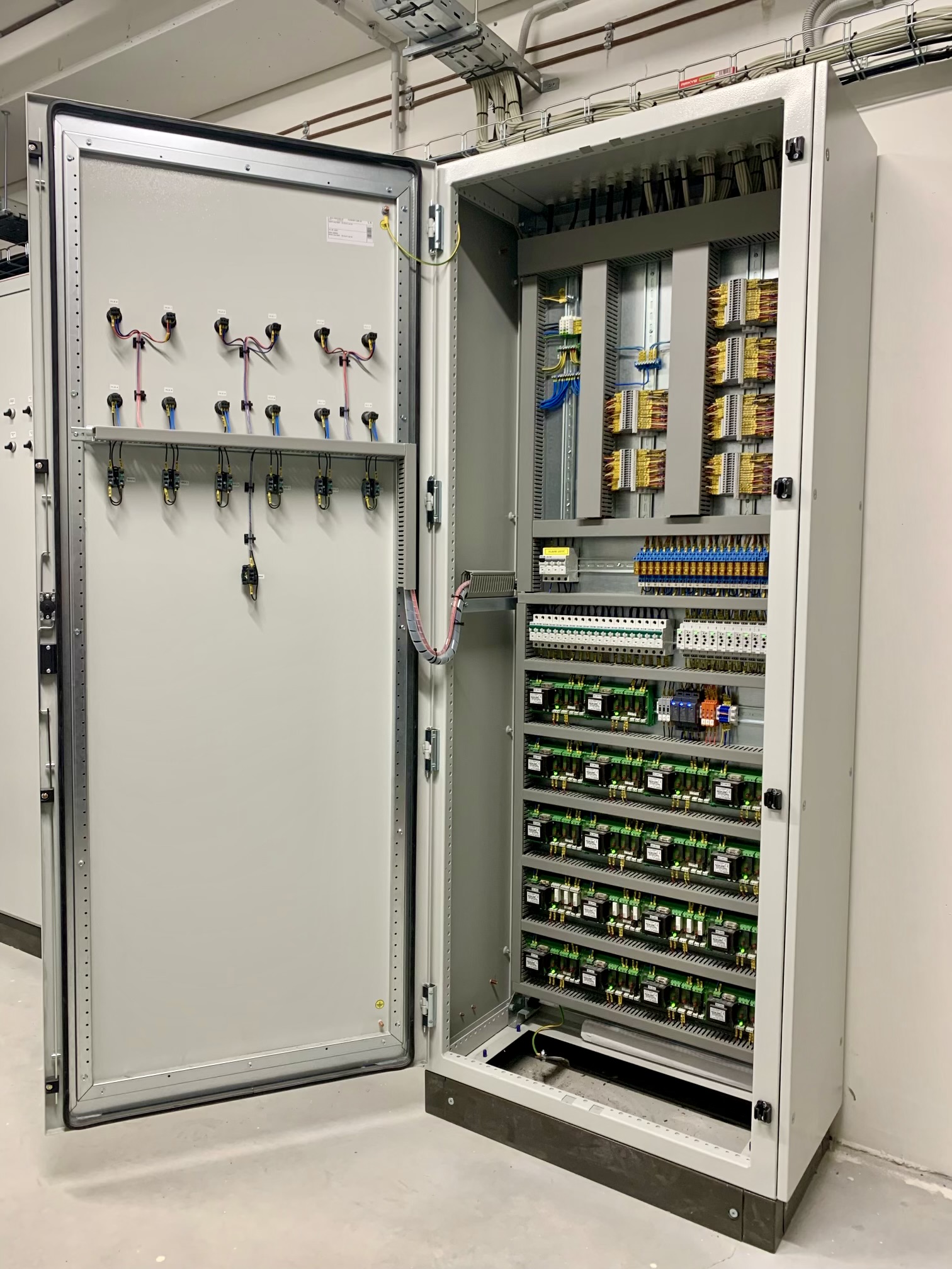 AR Praha plus s.r.o. foto 2