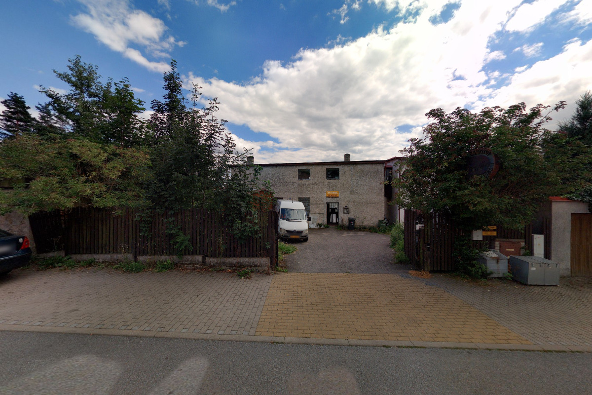 Skloram - Miloš Hromádka