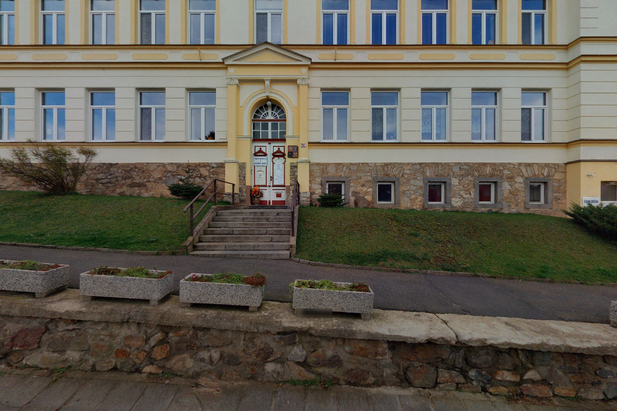 Základní škola a mateřská škola Dlouhá Ves, příspěvková organizace