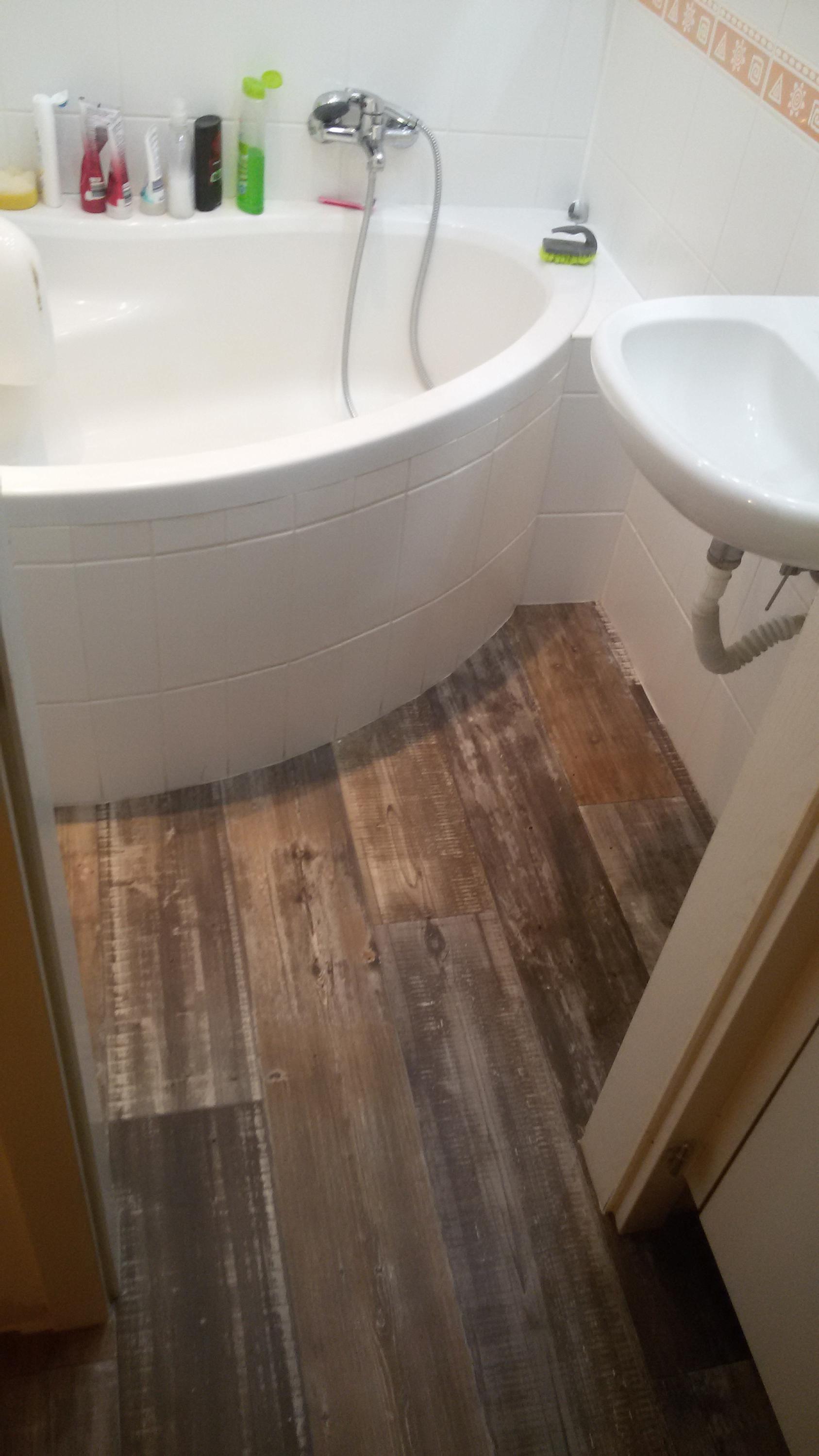 Milan Vala - podlahy a dveře foto 6