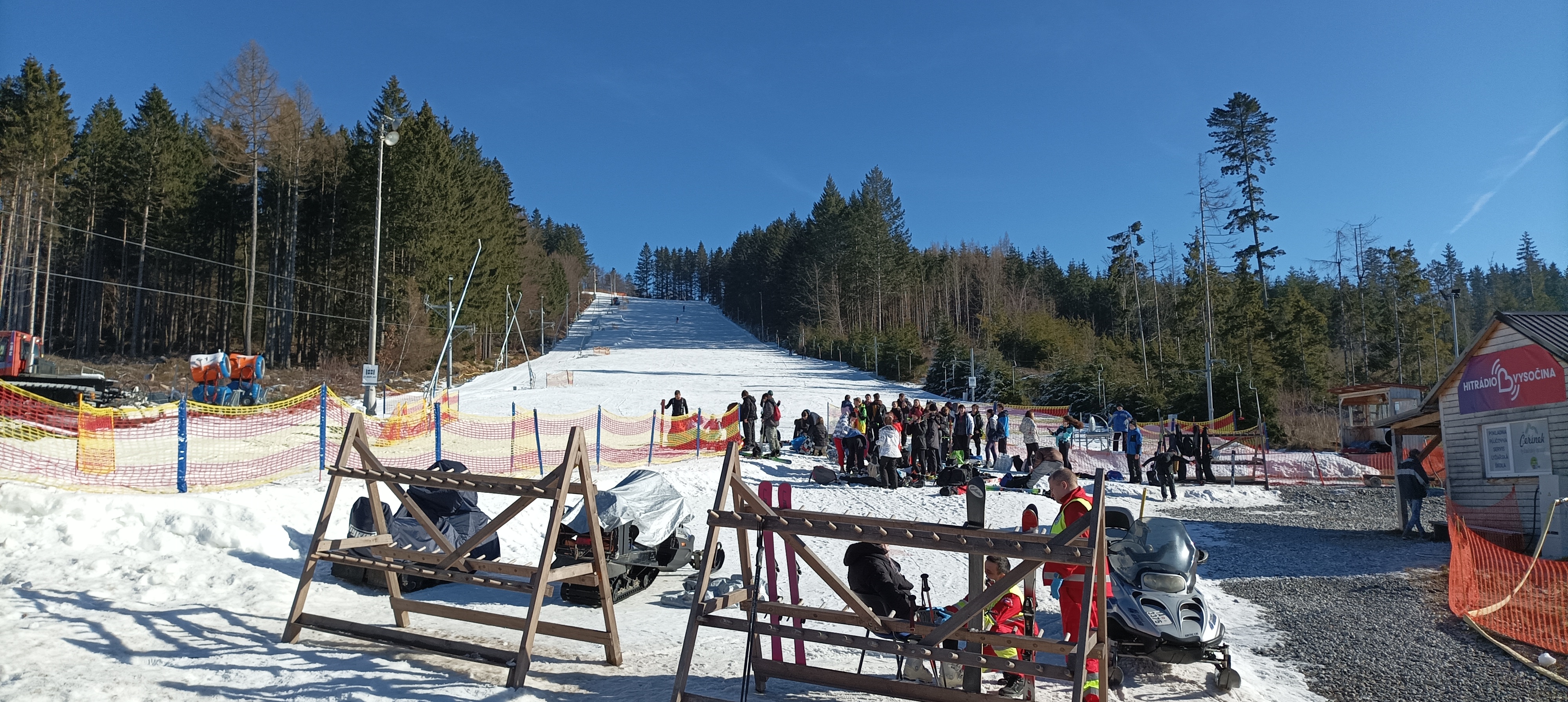 Lyžařský areál Čeřínek foto 3