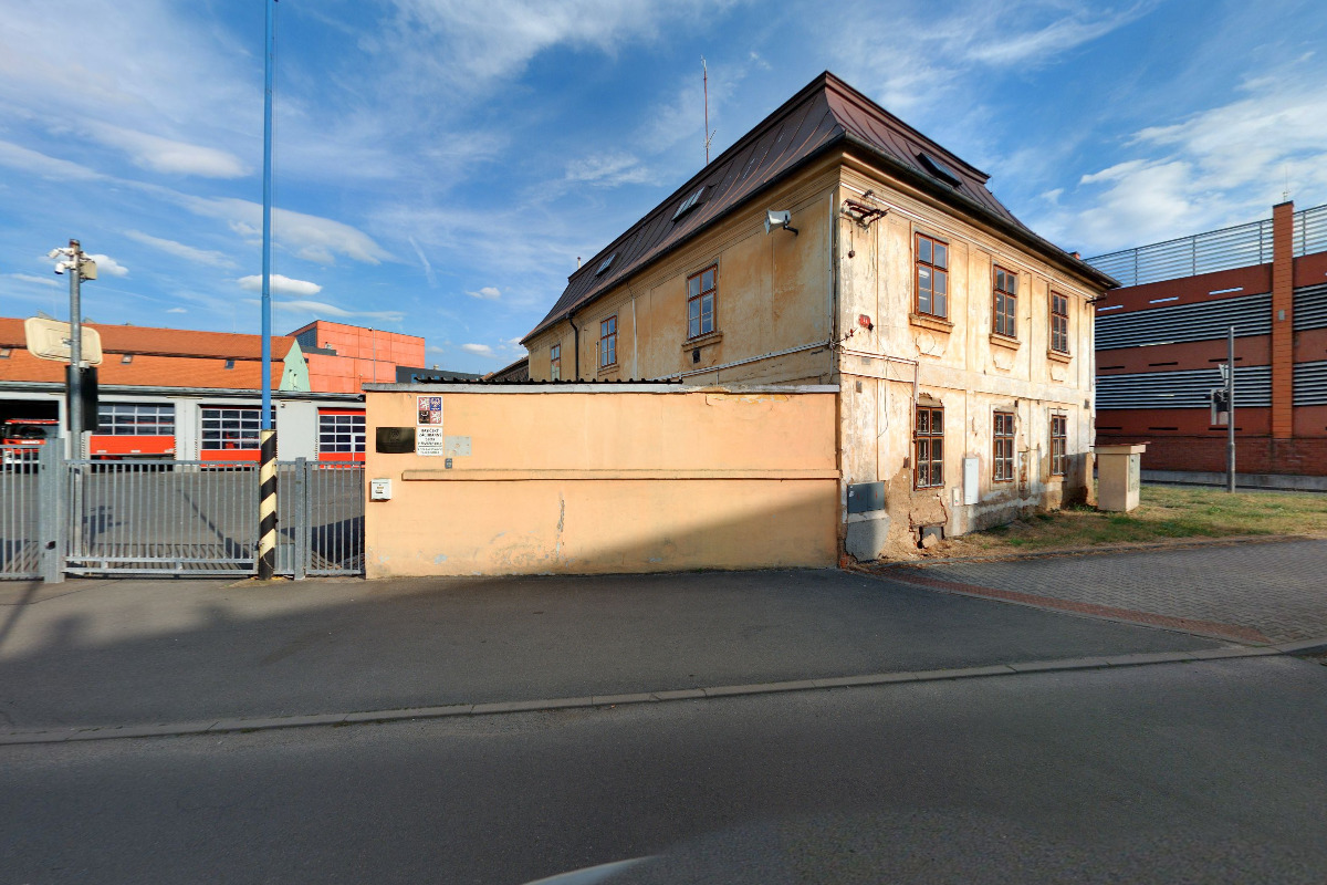 Hasičský záchranný sbor Plzeňského kraje - Požární stanice Plzeň - Střed foto 3