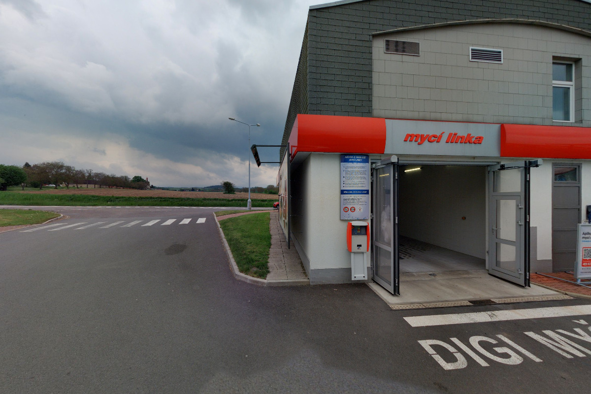 Mycí linka ORLEN foto 2