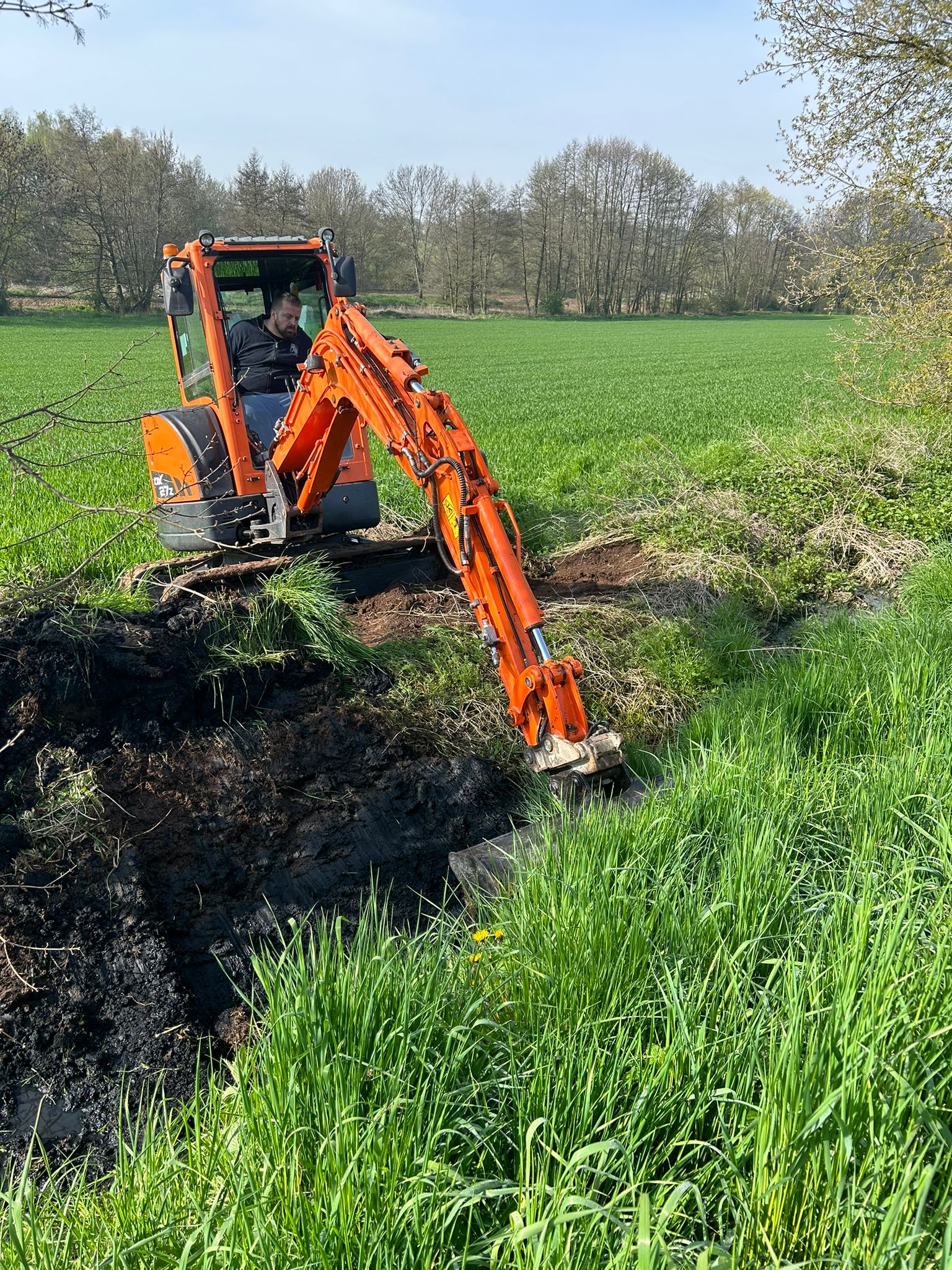 Autodoprava a Zemní práce Protiva foto 4