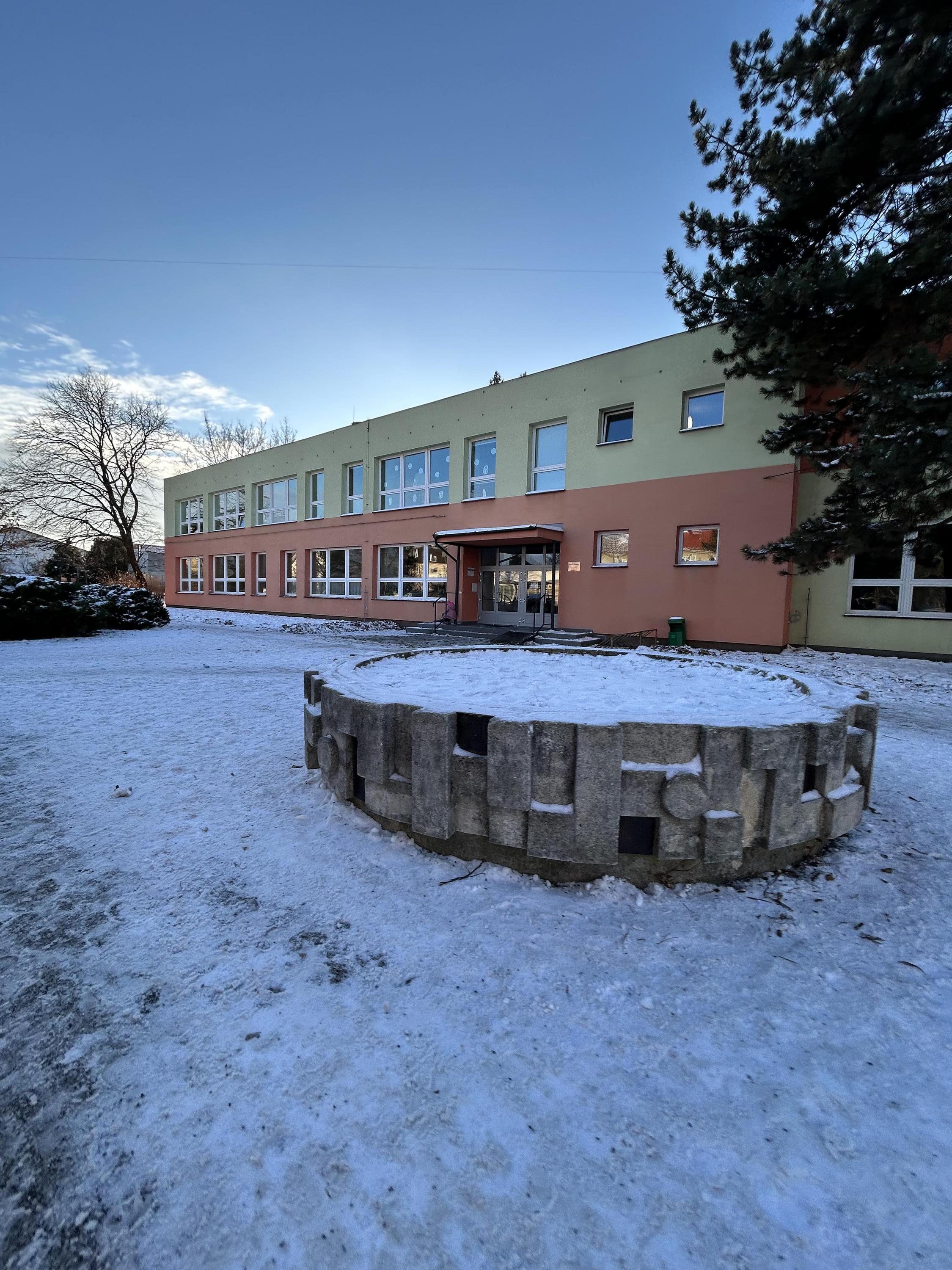 Zařízení školního stravování Krnov foto 2