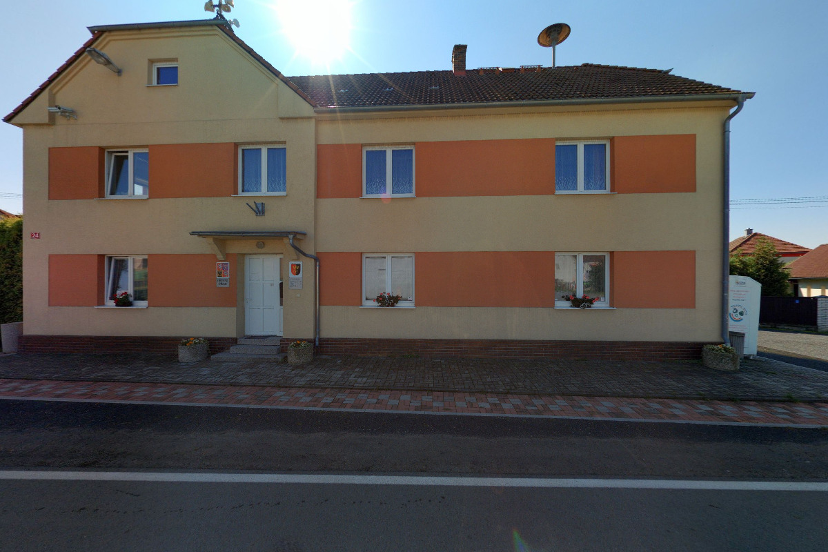 Tatiná - obecní úřad