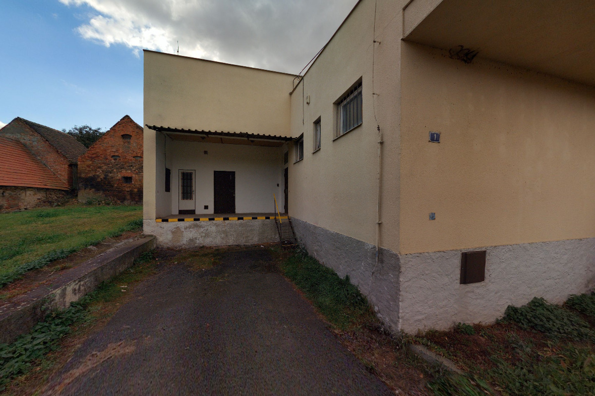 JEDNOTA, spotřební družstvo v Podbořanech - COOP foto 2