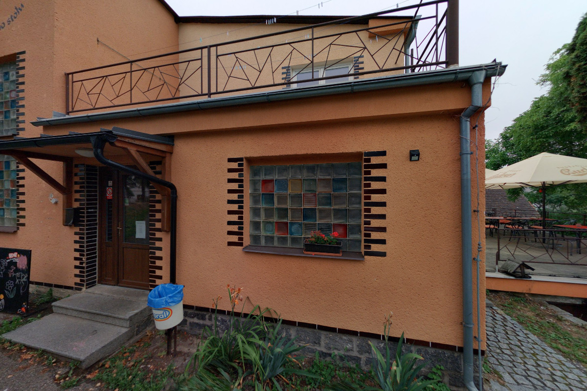 Hostinec U Kamenného Stolu