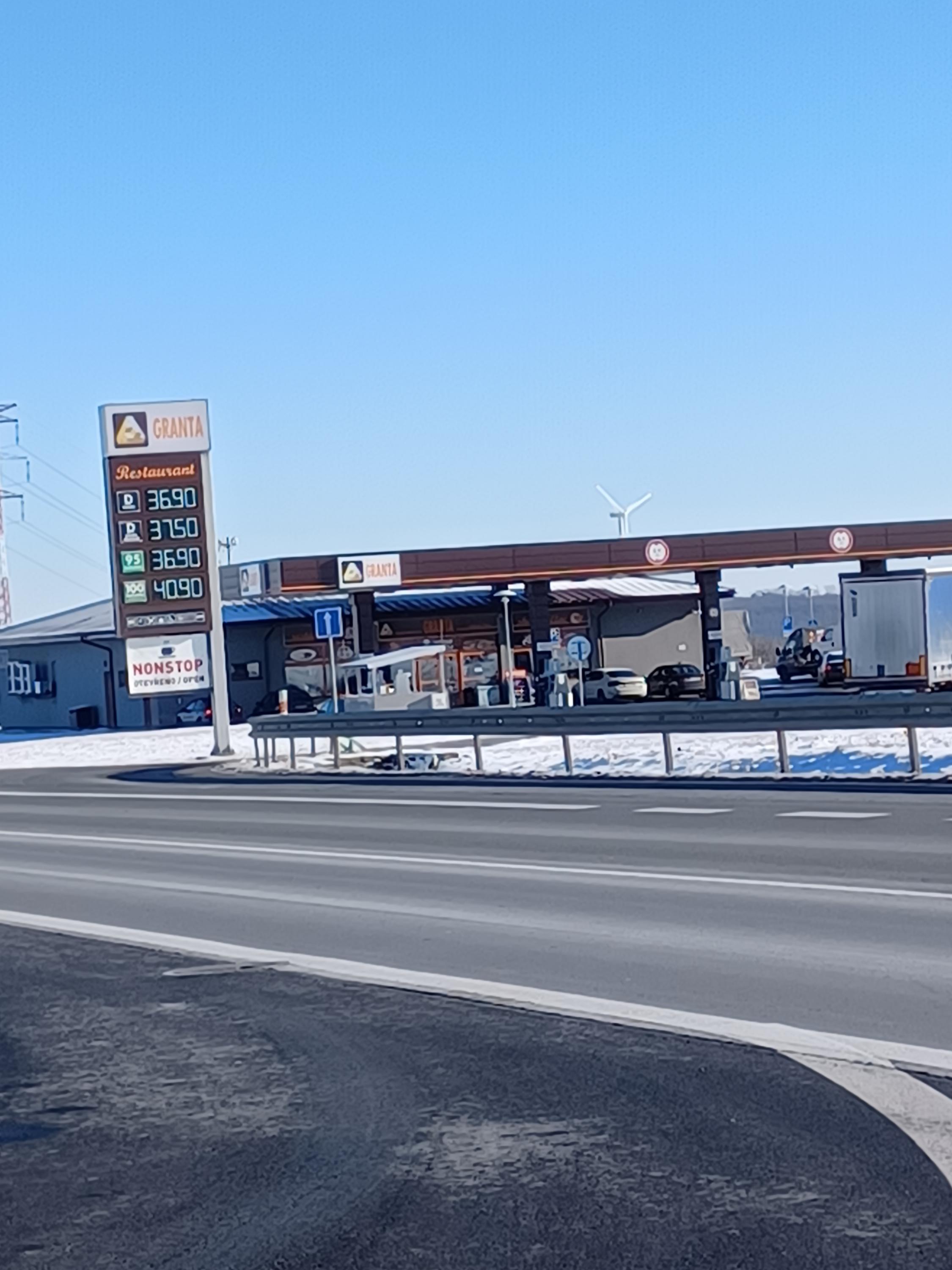 Čerpací stanice Granta foto 4