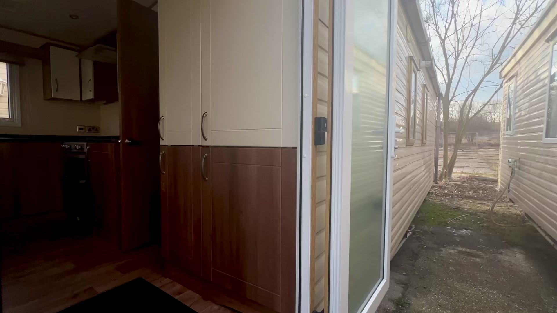Mobidum.cz foto 2 (náhled videa)
