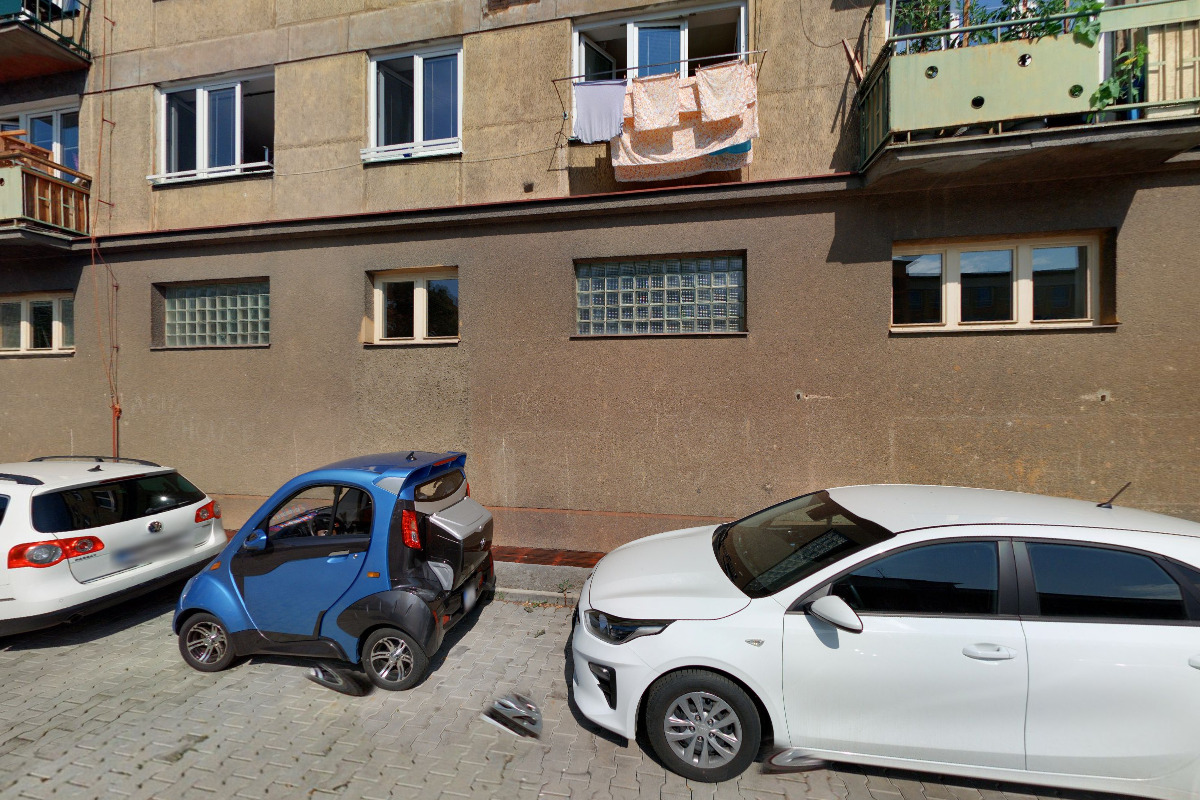 Knihovna města Plzně - Slovany foto 2