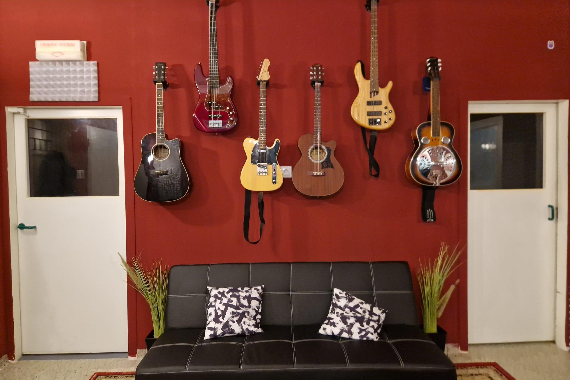 Drop-D Music Studio