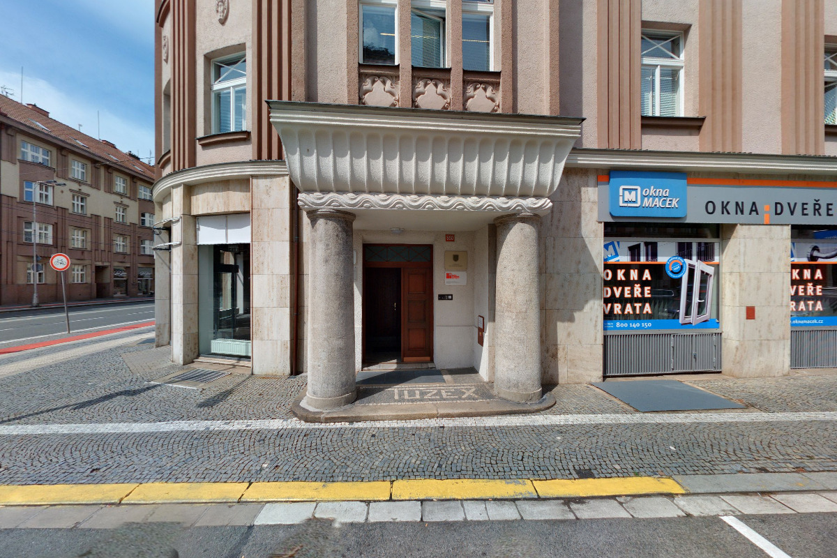 JUDr. Monika Čírtková, notářka foto 2