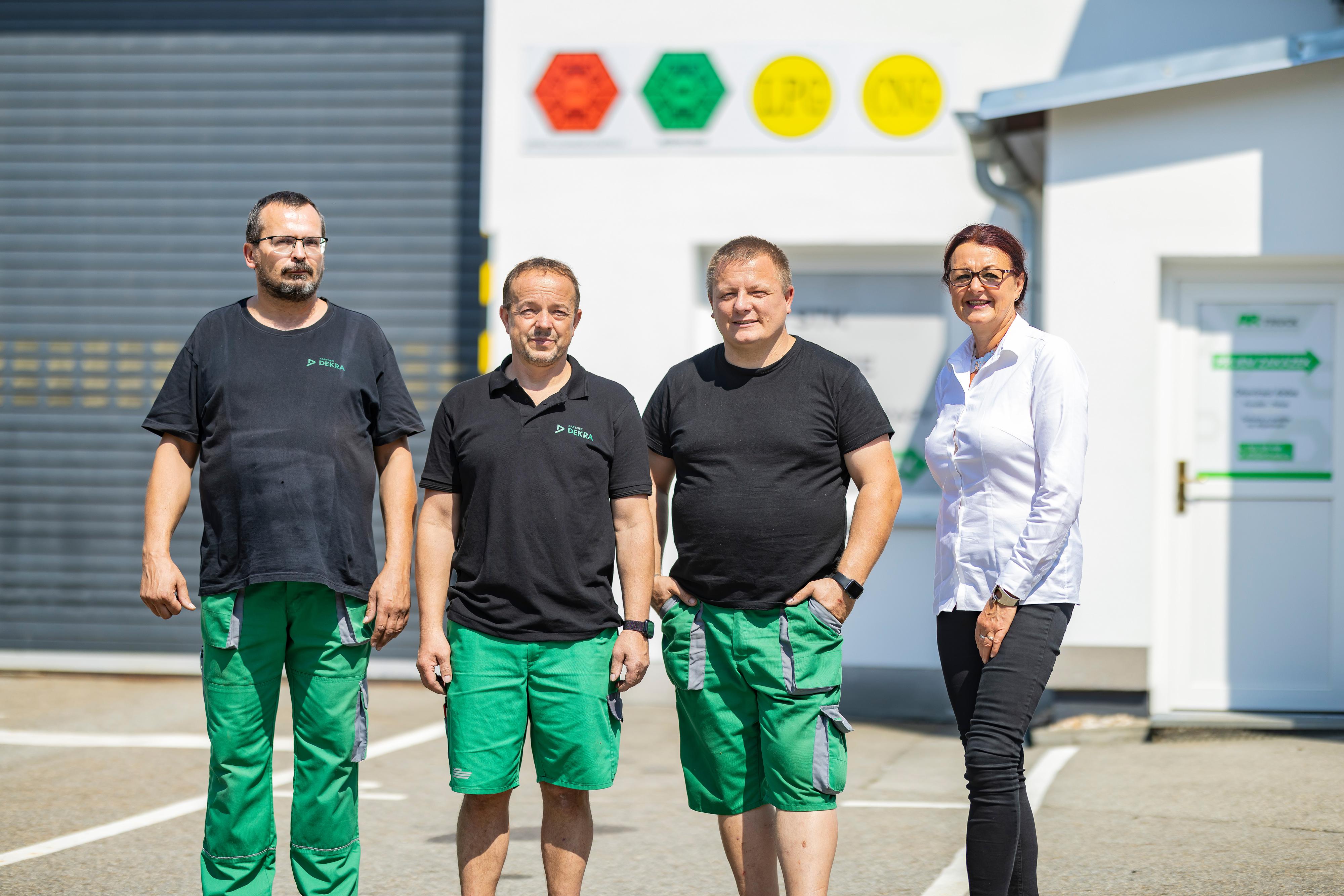 AR TRUCK - STK nákladní vozy foto 4