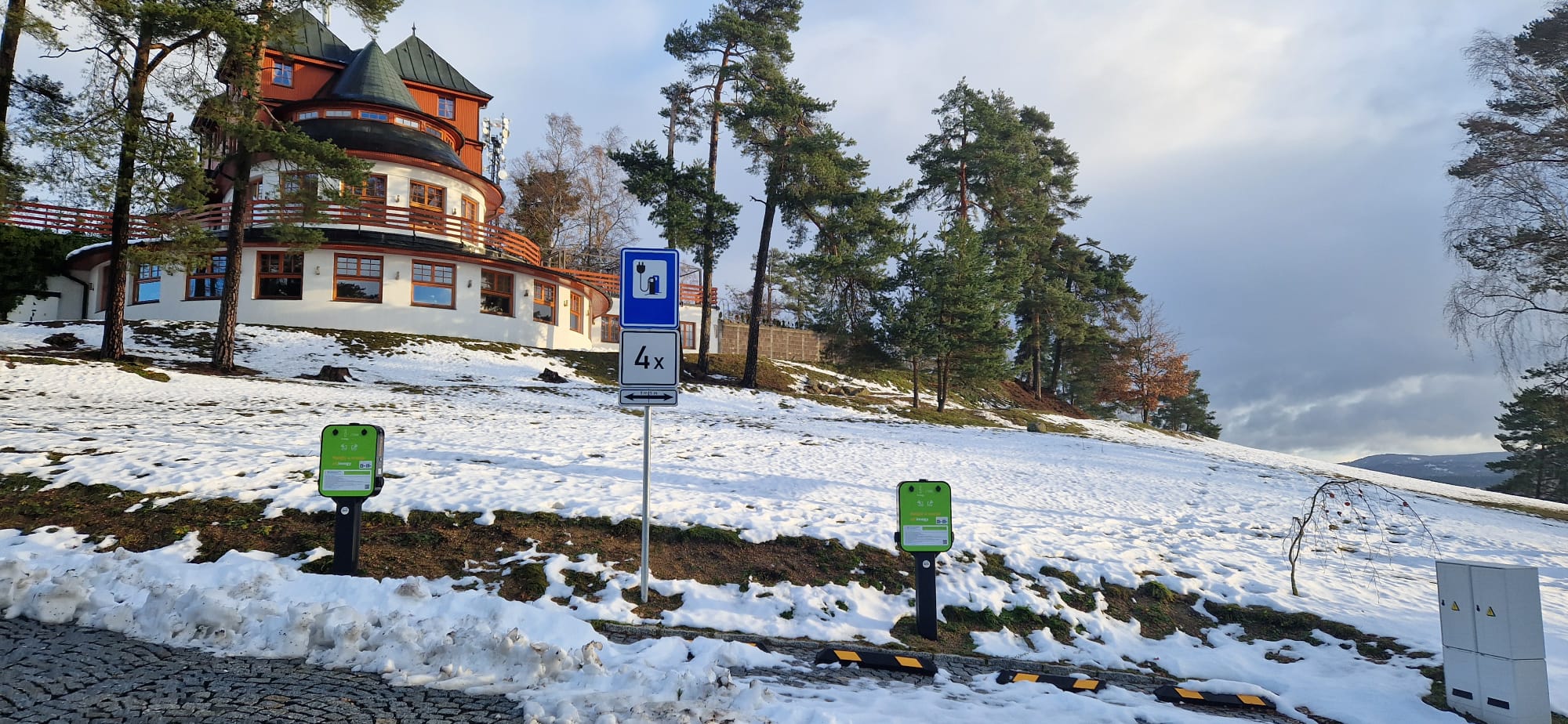 Dobíjecí stanice innogy foto 2