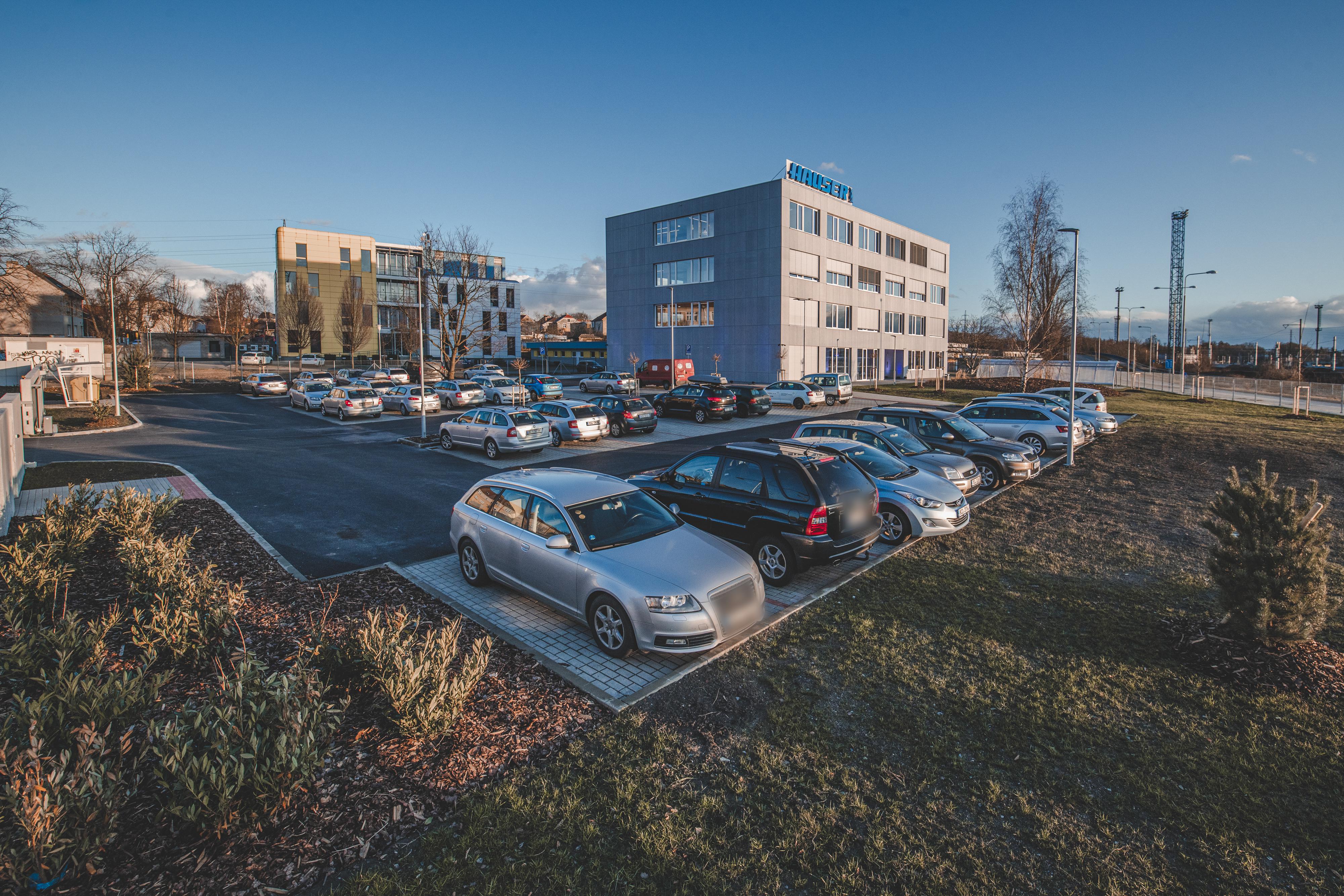 HAUSER, spol. s r.o.