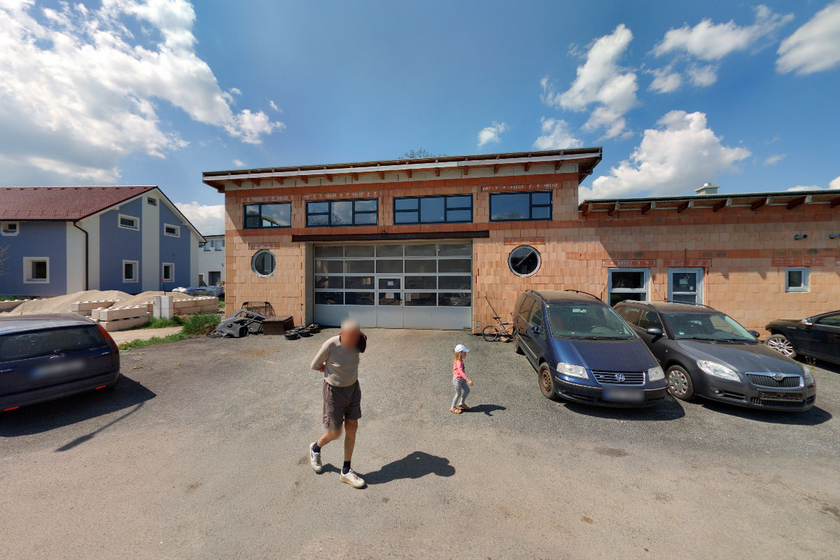 AUTODÍLNA POLNÁ s.r.o.