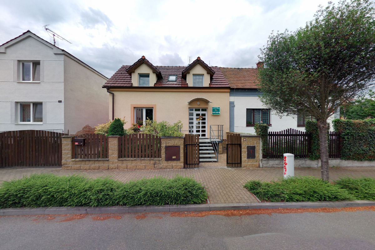 René Mlejnek - lovecké potřeby, zbraně a střelivo